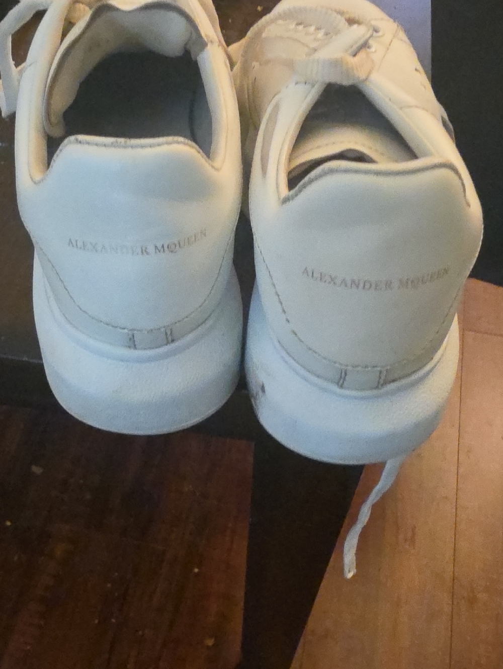 Alexander McQueen Kids Off-White Leather Sneakers